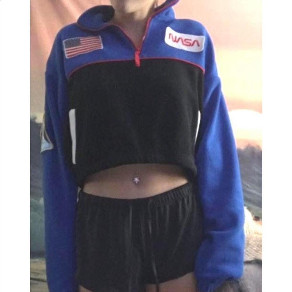 NASA Cropped Swetshirt